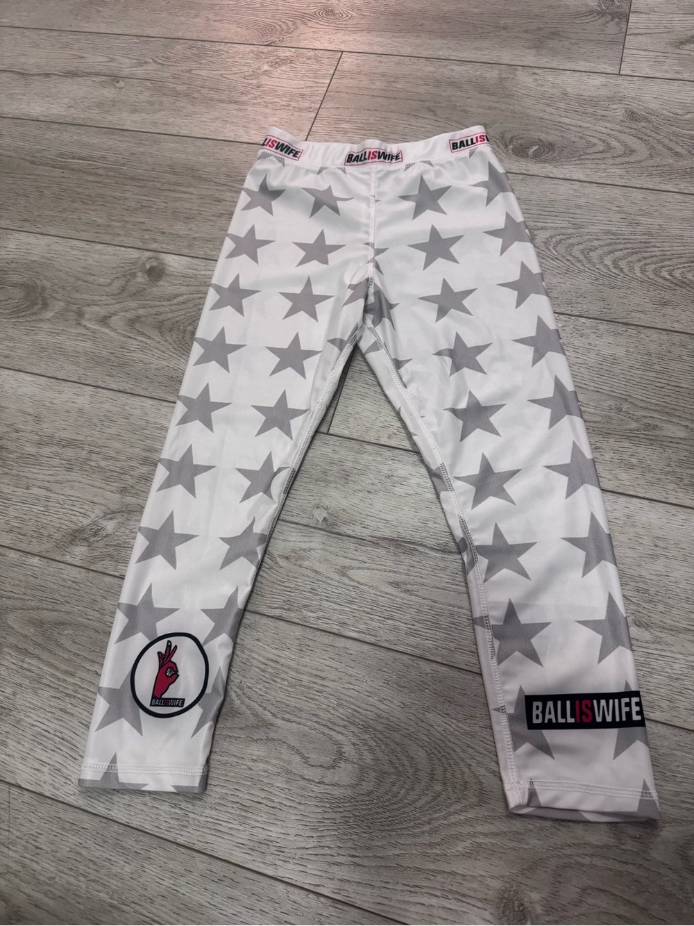 Kid’s Ball is Wife Leggings